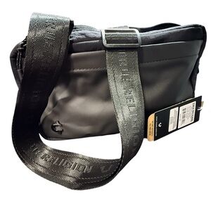 NWT-True Religion Porter Crossbody in black